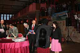 Festivitate de premiere 091.jpg